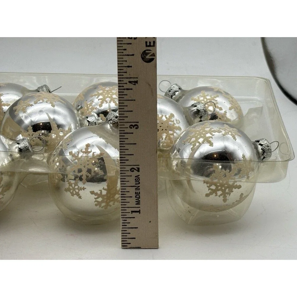 Target 2004 Set of 8 Glass Snowflake Christmas Ornaments Silver 3” Boxed